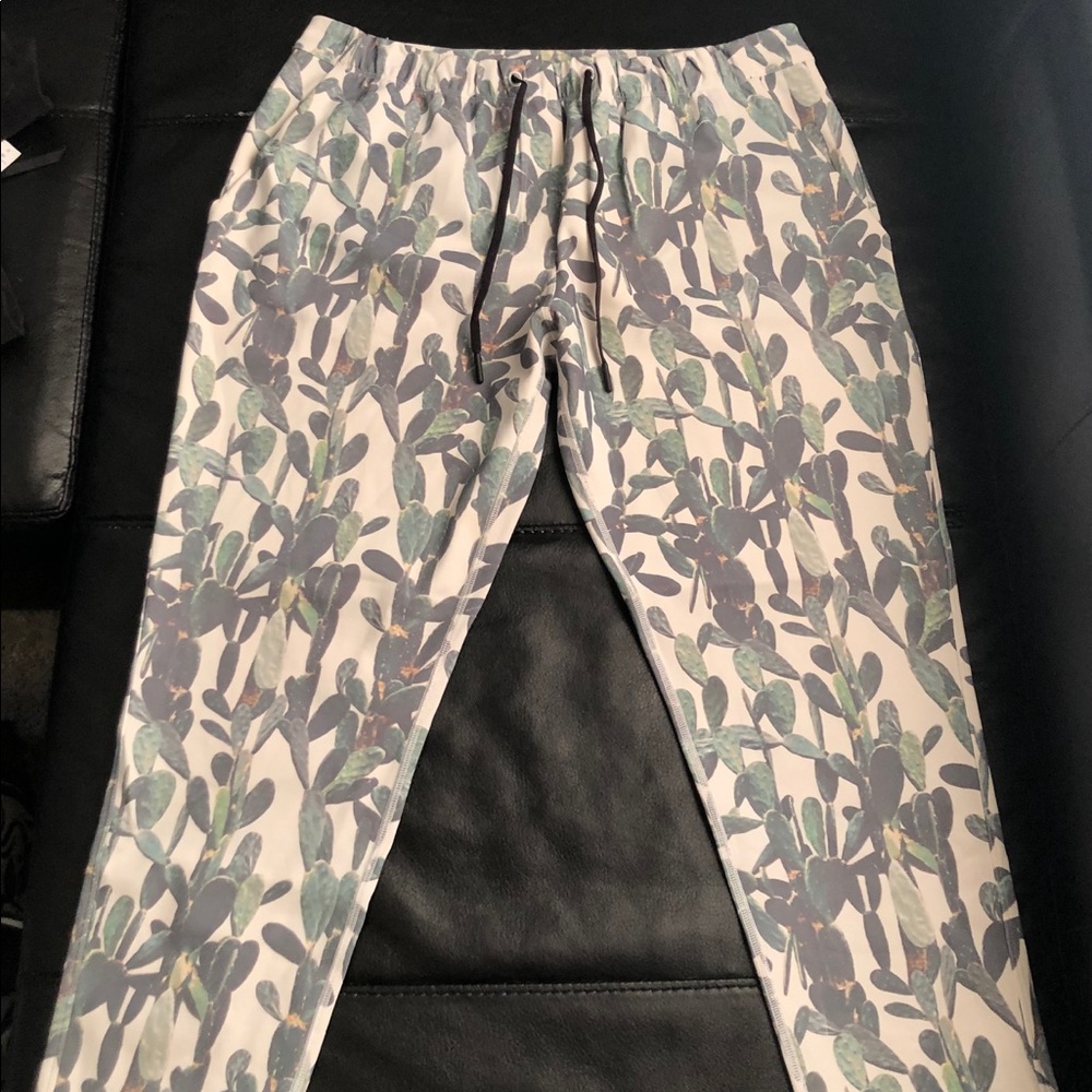 Lulu Prickly Pear Jet Crop *Slim Trouser SZ 10